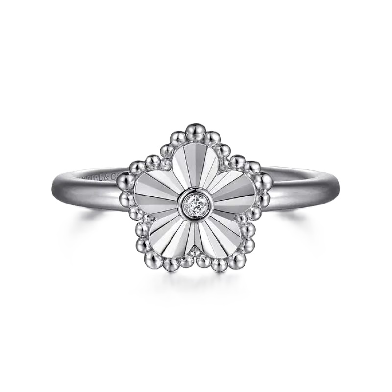 Sterling Silver Diamond Bujukan Frame Flower Diamond Cut Ladies Ring Sterling Silver Diamond Bujukan Frame Flower Diamond Cut Ladies Ring