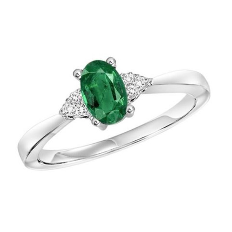 10K White Gold Fashion Ring
