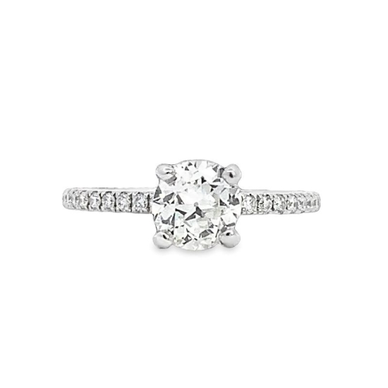 Round Center Diamond Engagement Ring