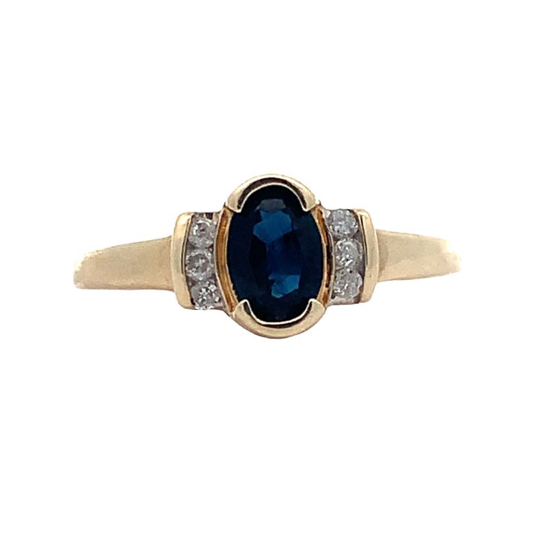 Estate Sapphire & Diamond Ring Estate Sapphire & Diamond Ring