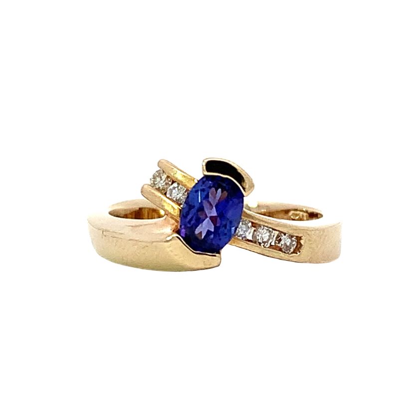 Estate Tanzanite & Diamond Ring