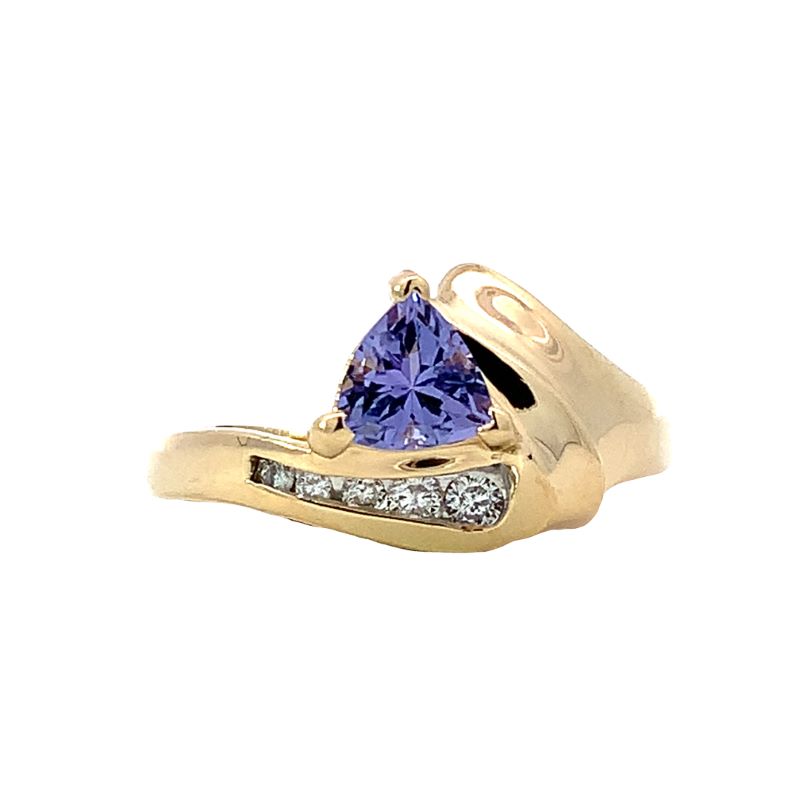Estate Tanzanite & Diamond Ring