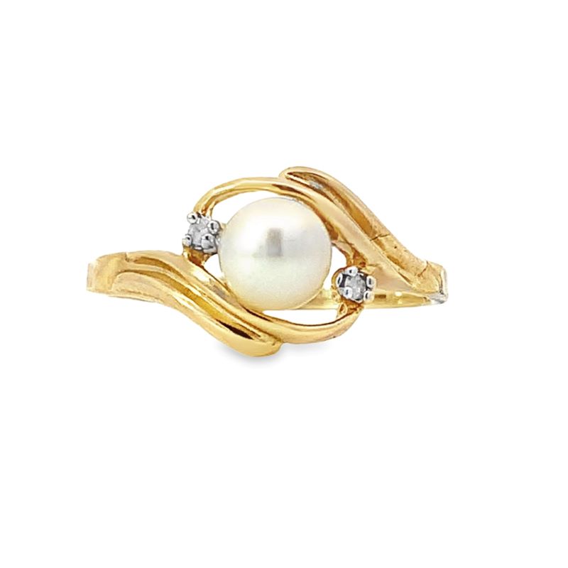 Estate Pearl & Diamond Ring