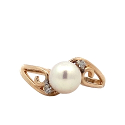 Estate Pearl Ring