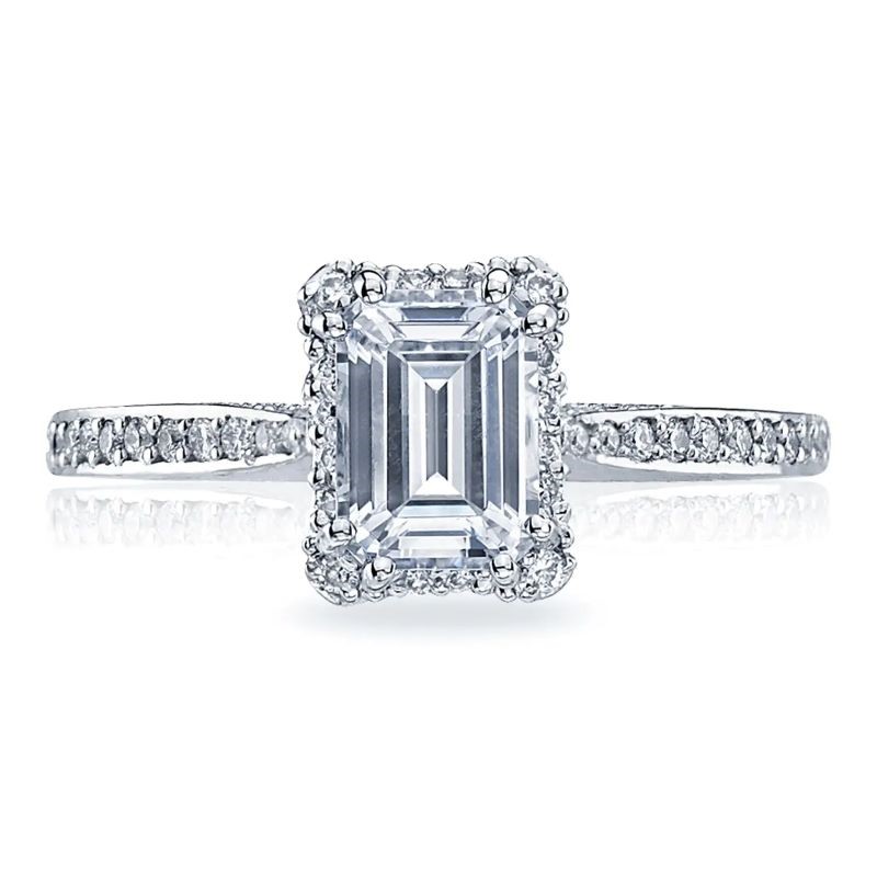 18K White Gold Emerald Cut Diamond Ring Semi Mount 18K White Gold Emerald Cut Diamond Ring Semi Mount